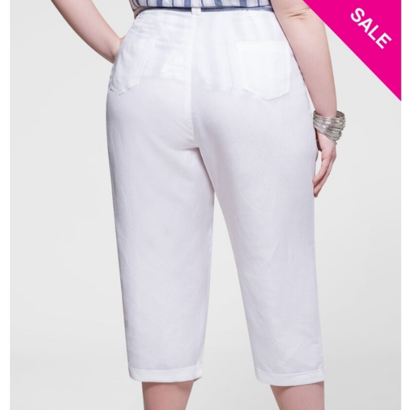 Belted Wide Leg Cropped Pants - Picture 2 of 4